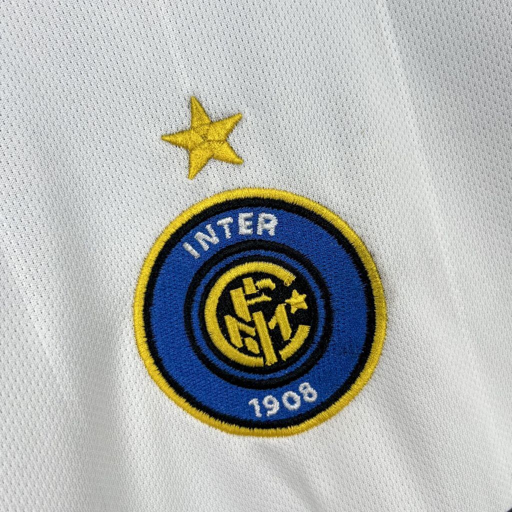 Inter Milan 200405 Away Retro Jersey