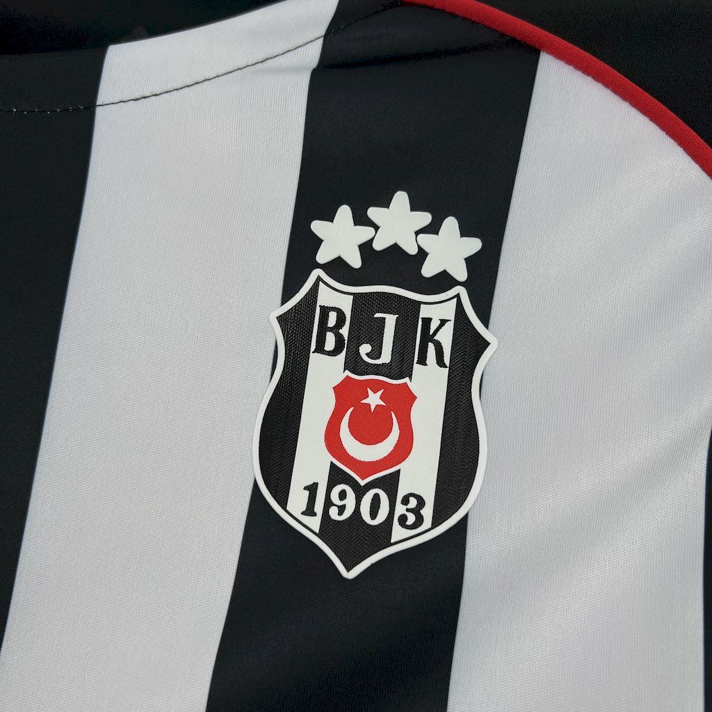 Besiktas 202526 Away Jersey - Retro
