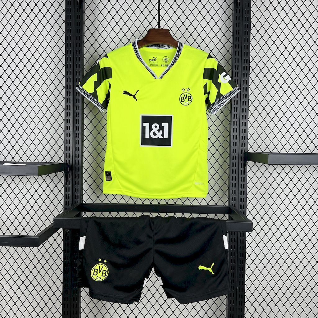 Borussia Dortmund 202526 Special Kids Kit