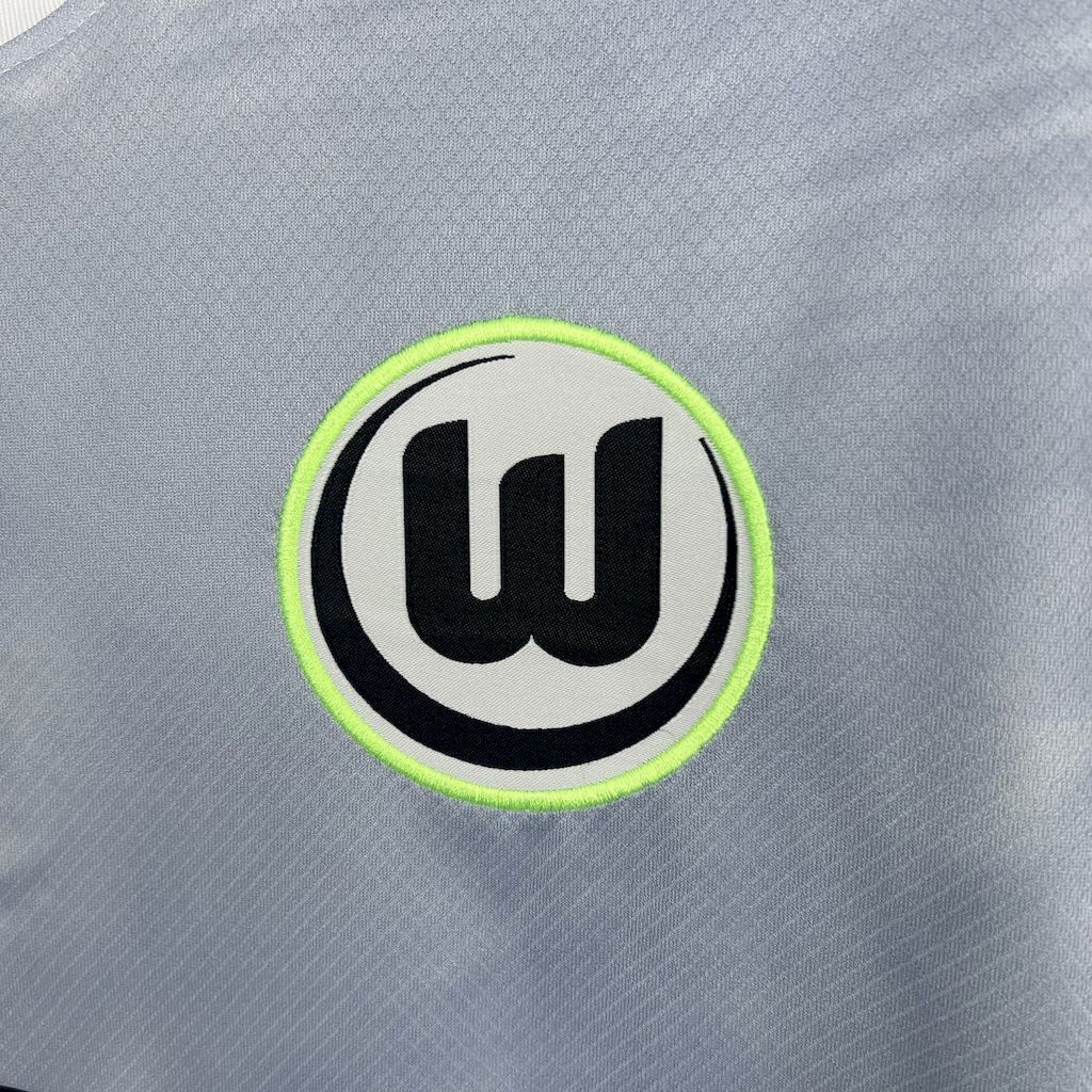 Wolfsburg 202526 Away Jersey