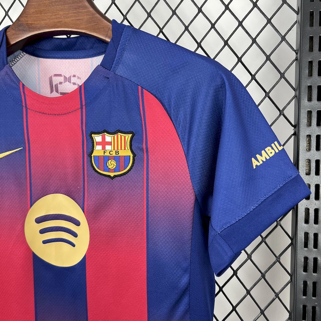 Barcelona 202526 Home Kids Kit