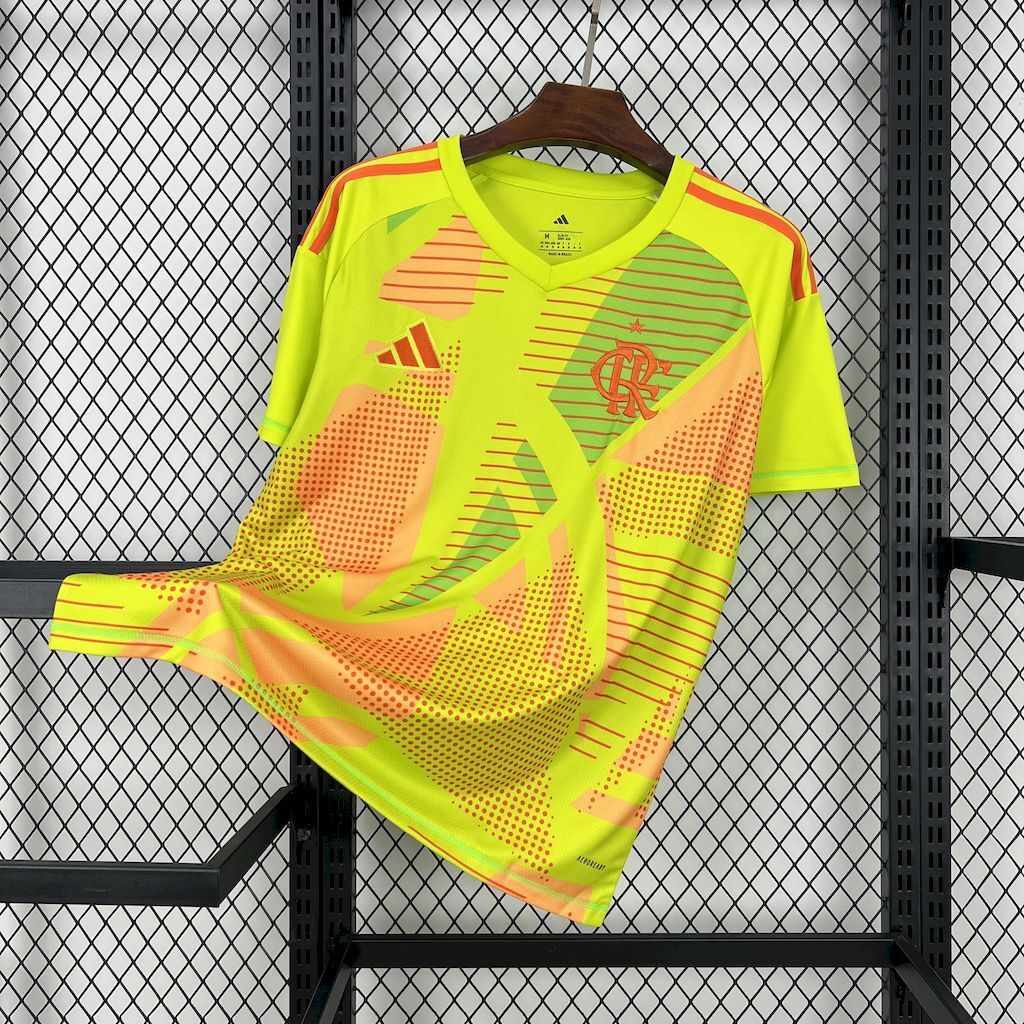 Flamengo 202526 Yellow goalkeeper uniform Jersey