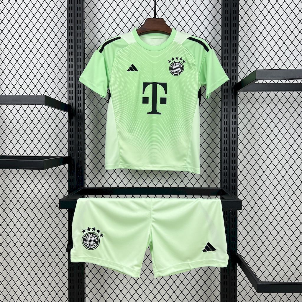Bayern Munich 202526 Green Goalkeeper Kids Kit