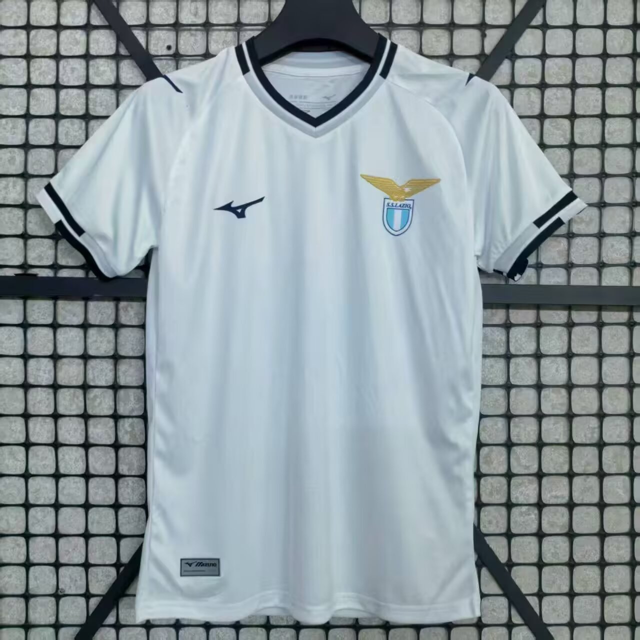 2526 Lazio Away