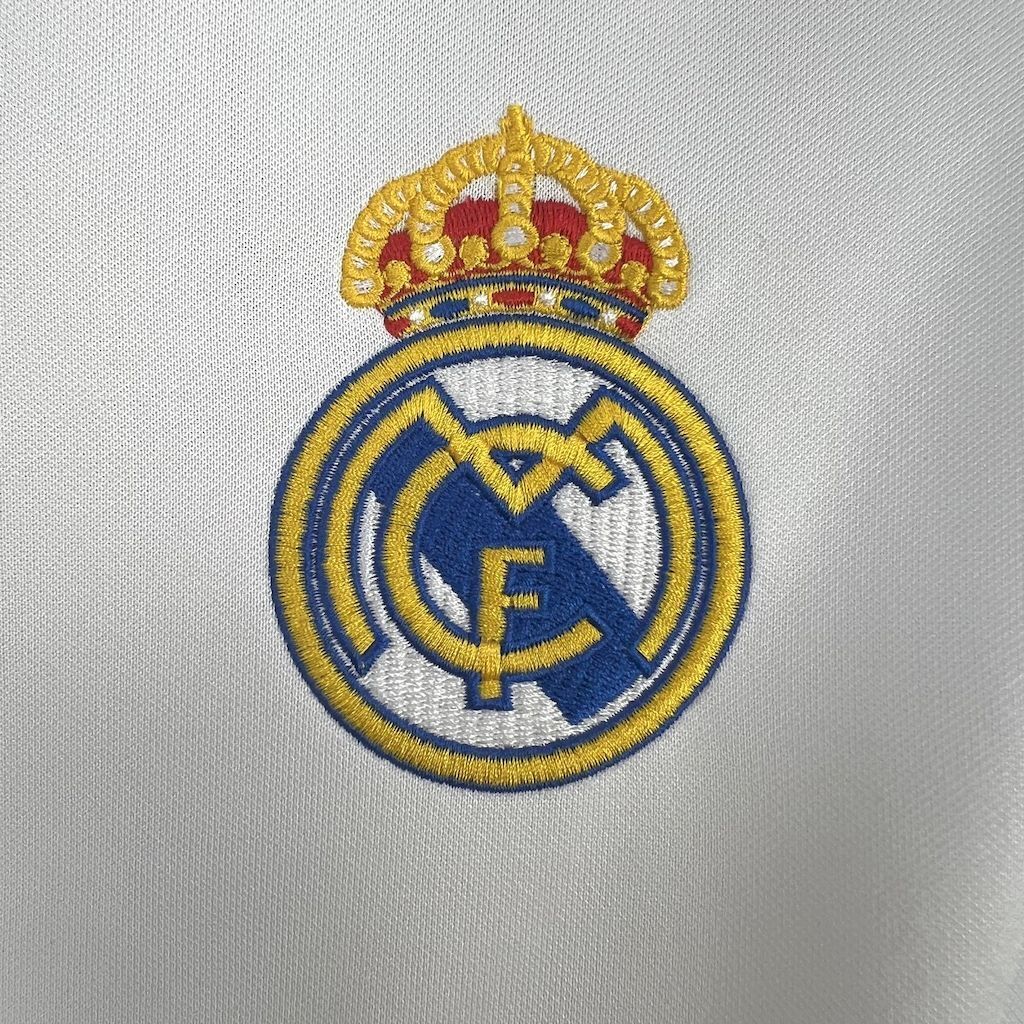 Real Madrid 200304 Home Retro Jersey