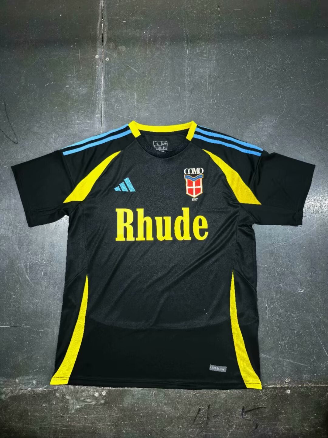 Como Special Edition 2526