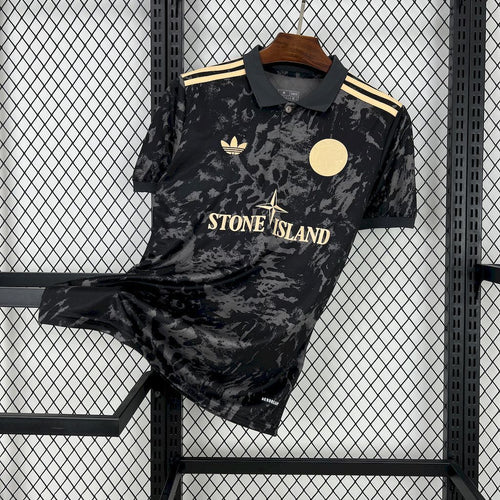 Ajax 202526 Stone Island Jersey - Fronte