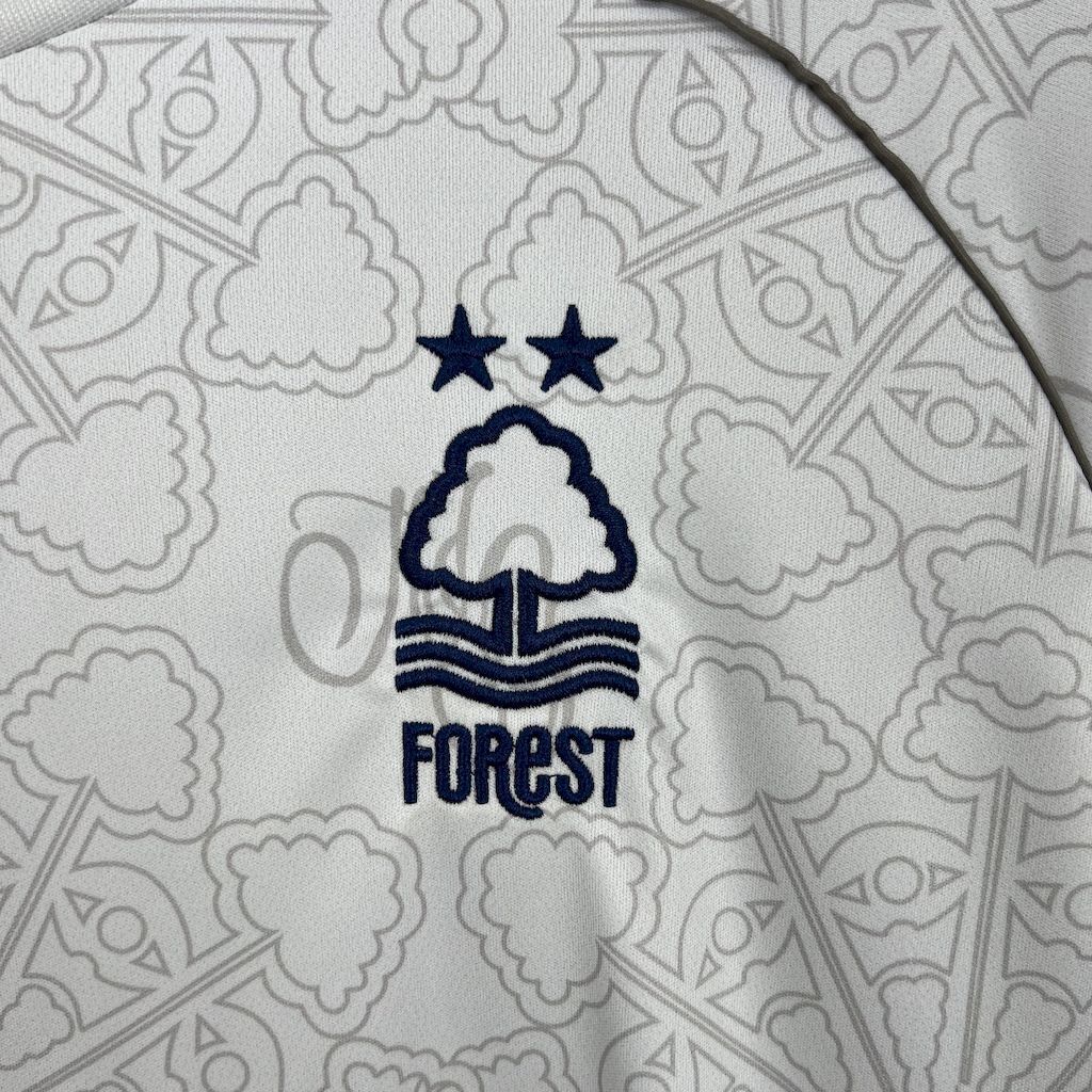 Nottingham Forest 202526 Away Jersey