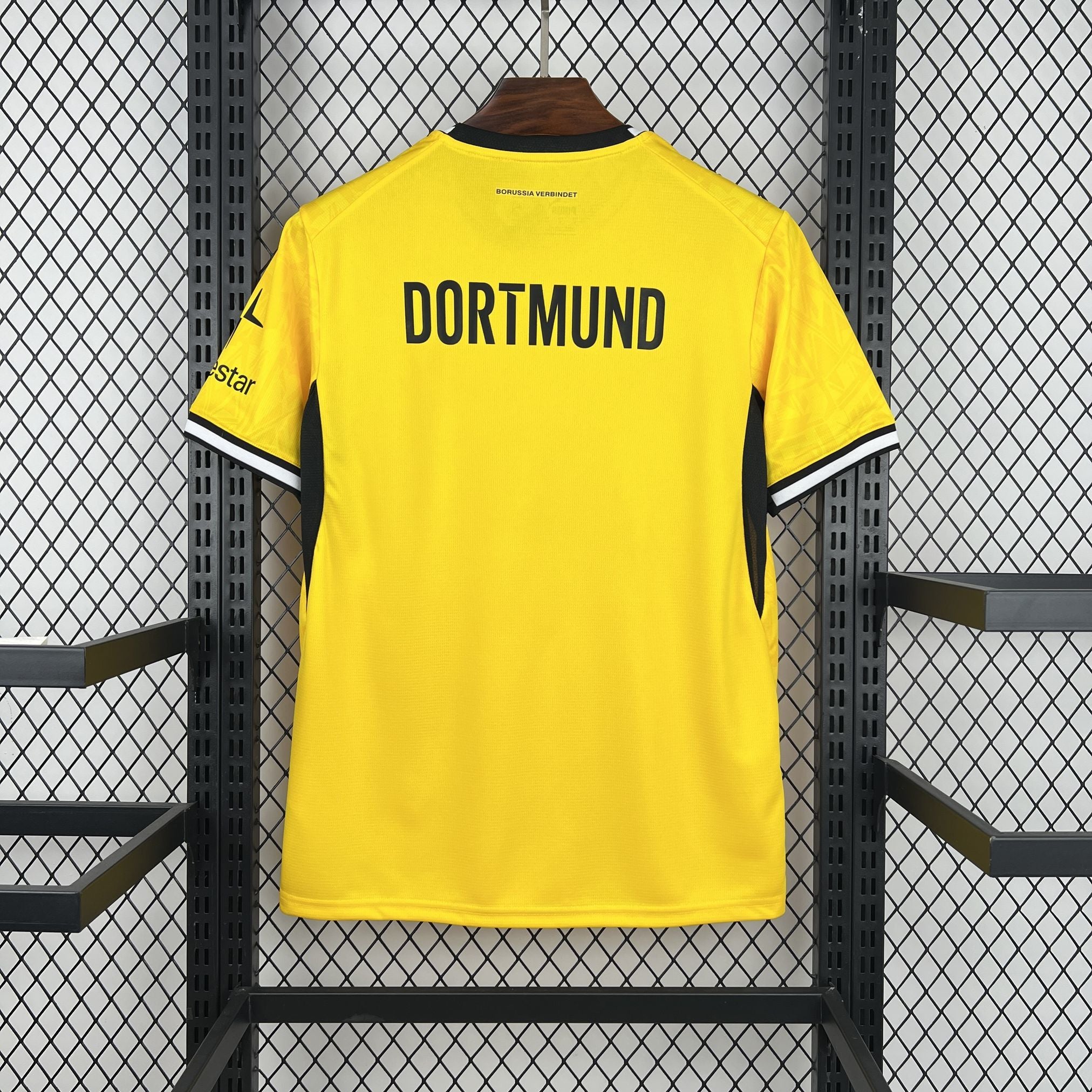 Borussia Dortmund 202627 Home Jersey