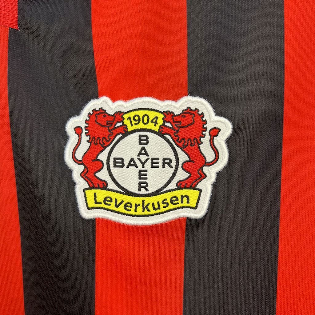 Bayer 04 Leverkusen 200001 Home Retro Jersey