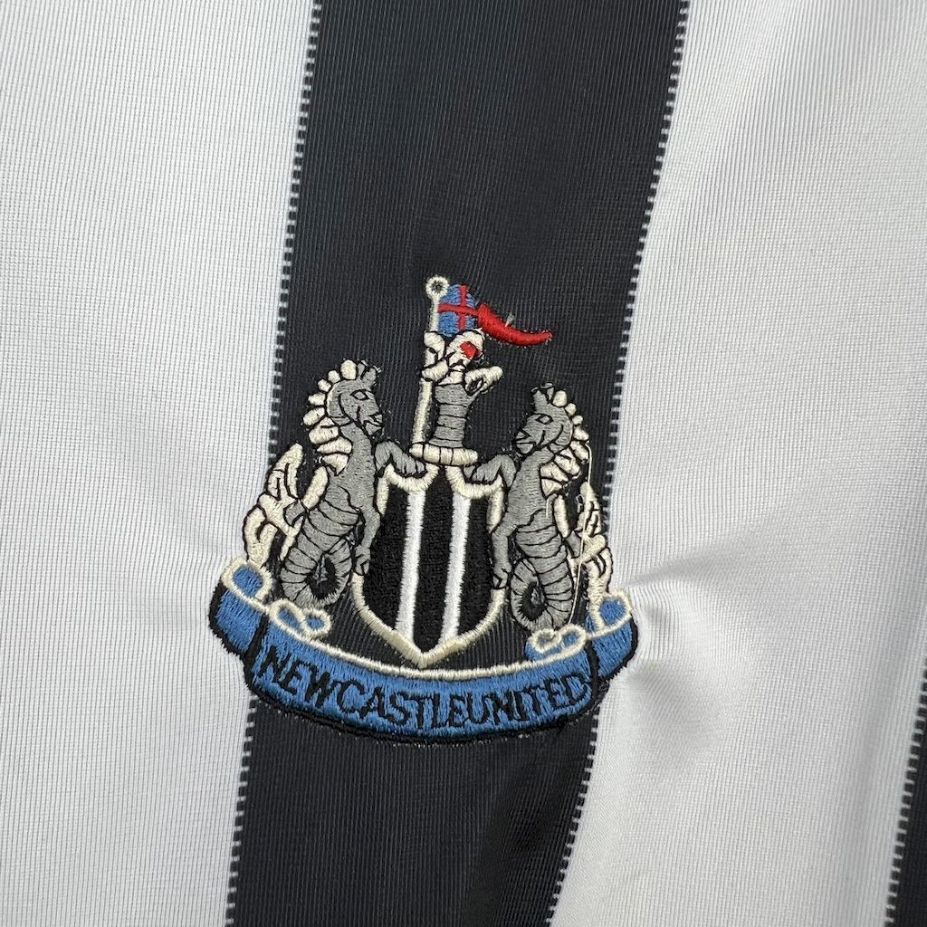 Newcastle United 199900 Home Retro Jersey