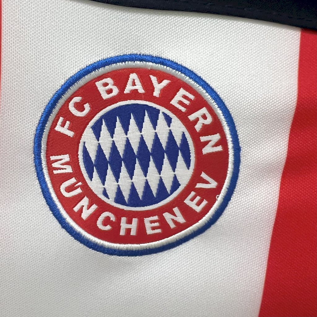 Bayern Munich 200001 Away Retro Jersey