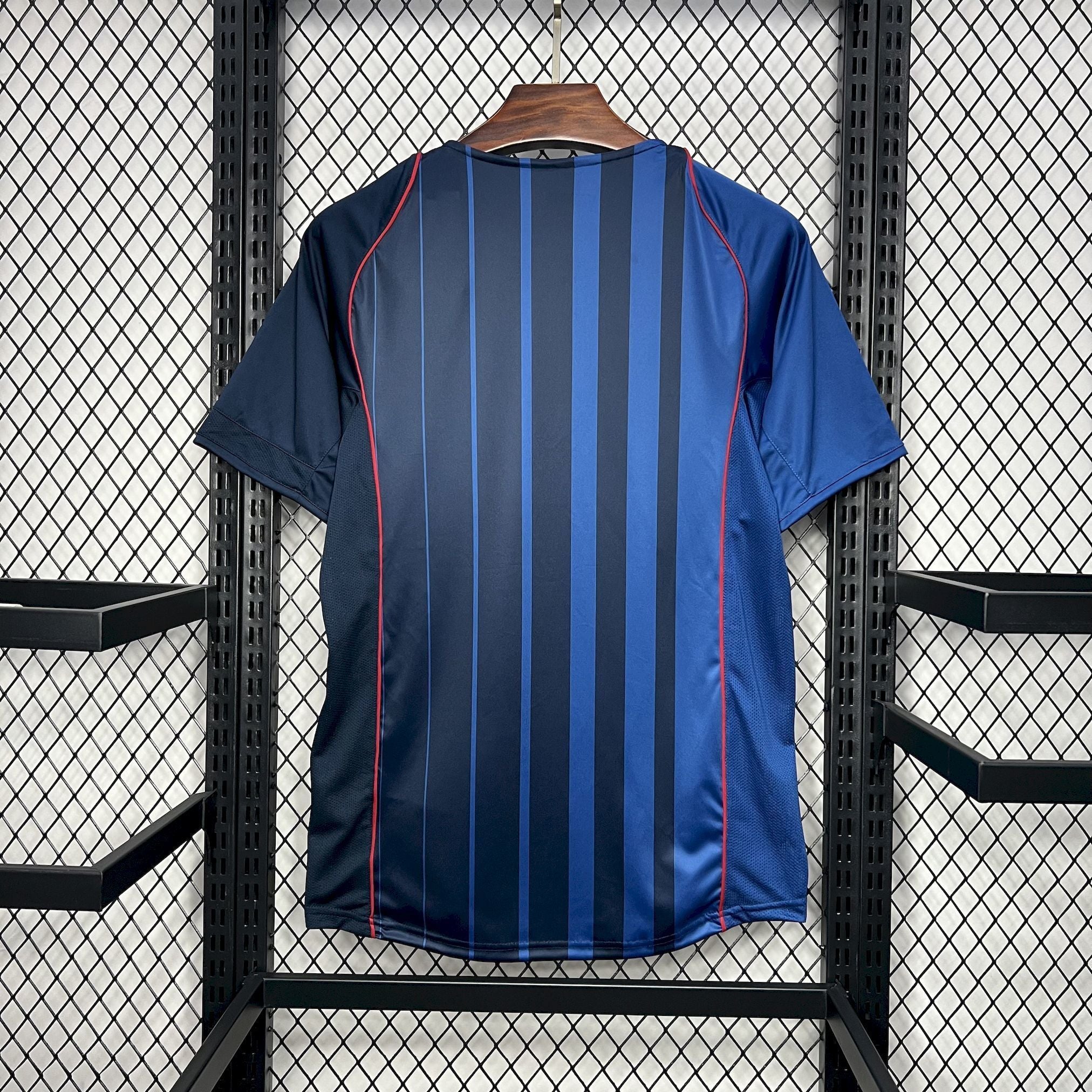 Barcelona 200405 Away Retro Jersey