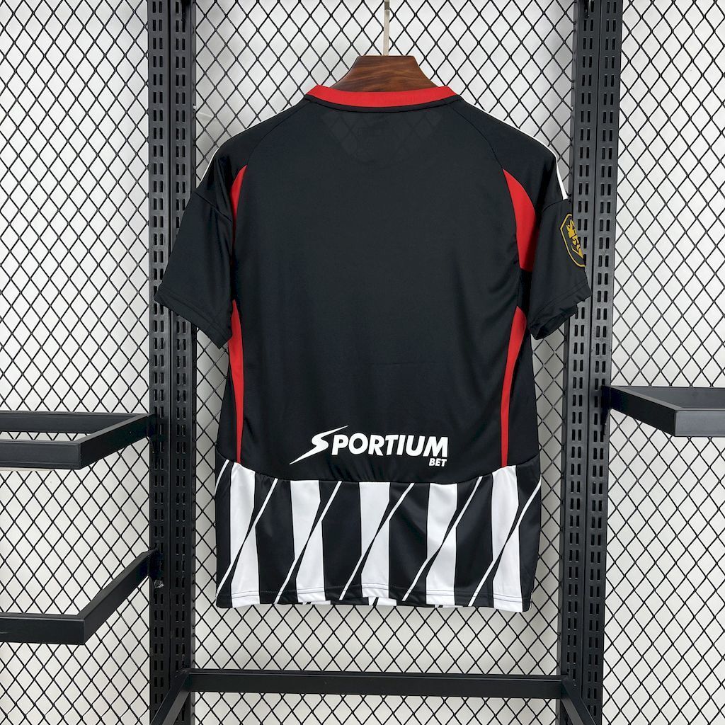 Club de Cuervos Kings 202526 Home Jersey - Dettaglio 1