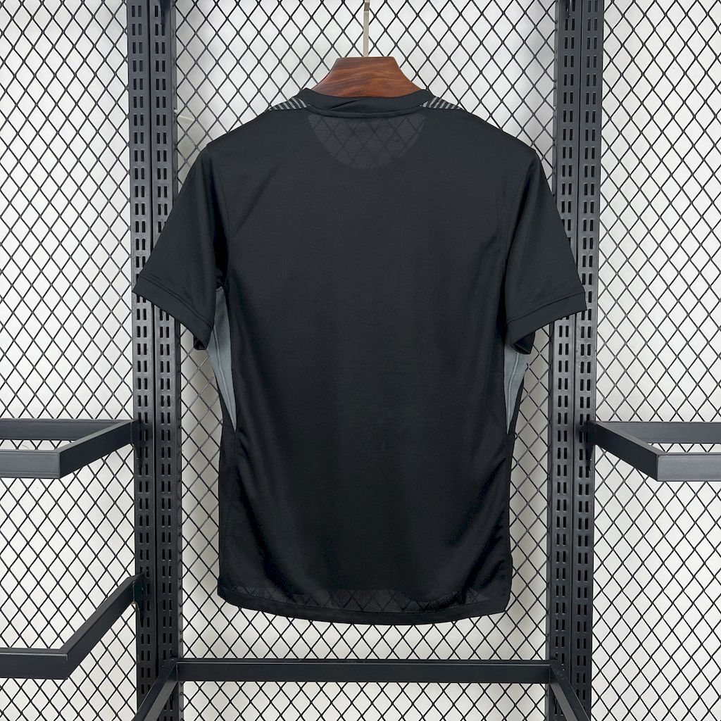 Corinthians 202526 Black goalkeeper Jersey