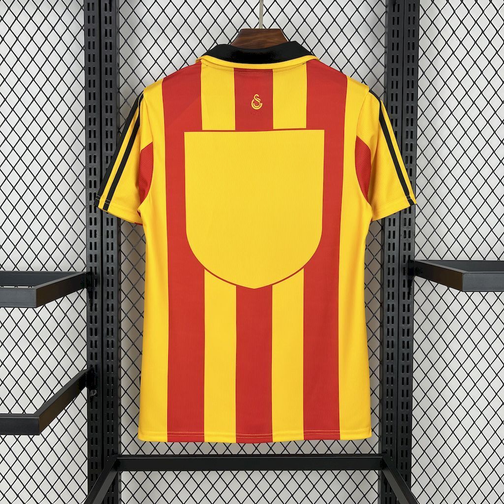Galatasaray 199900 Home Retro Jersey