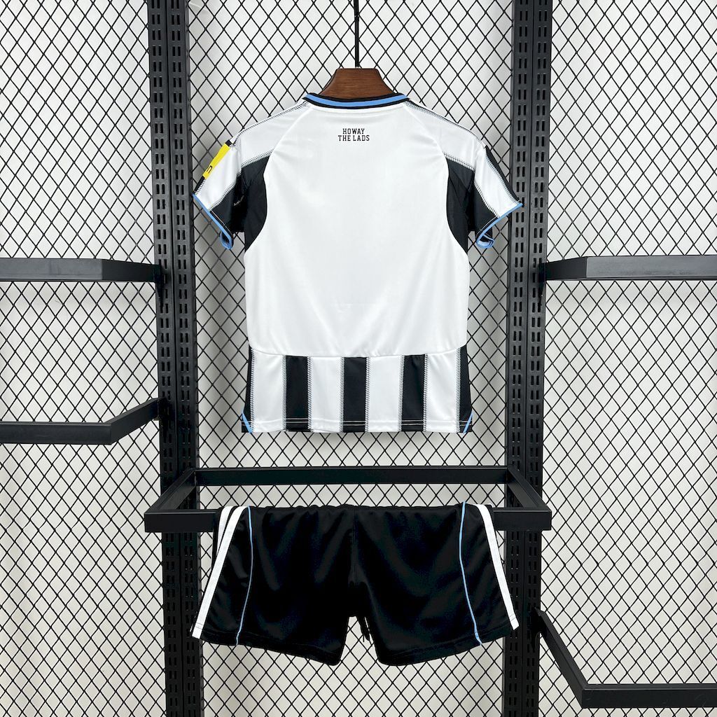Newcastle United 202526 Home Kids Kit