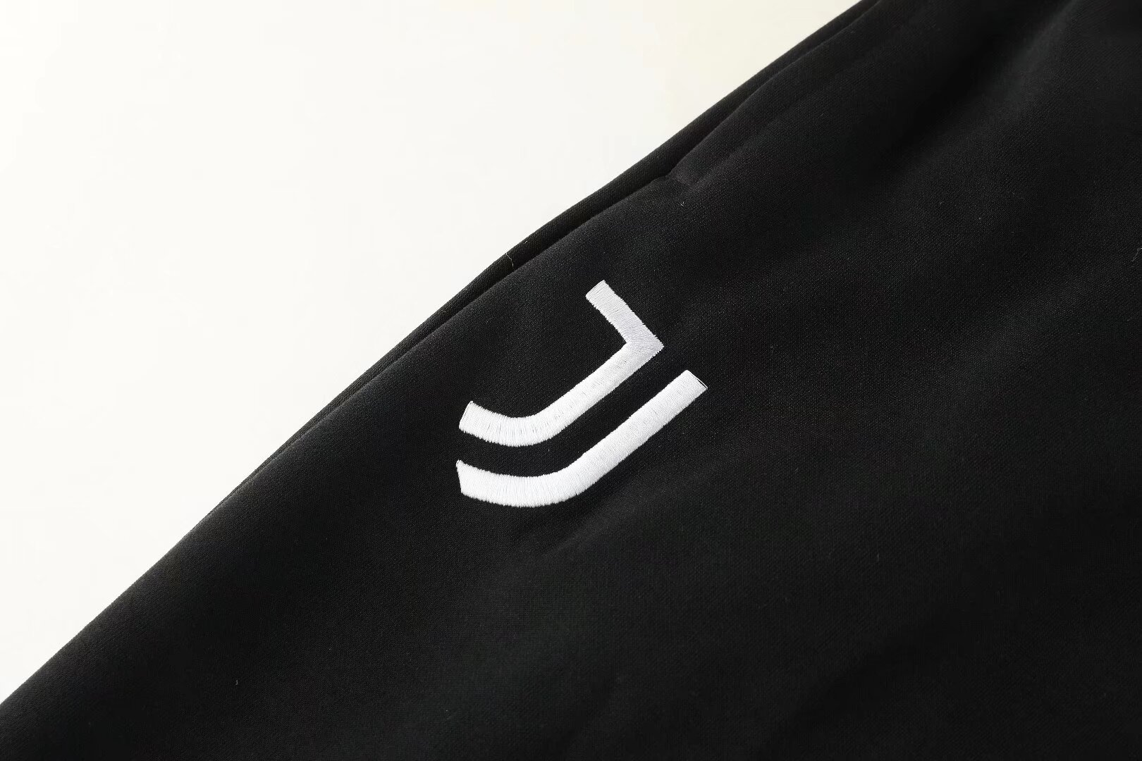 Tuta con Cappuccio Juventus BiancoNera