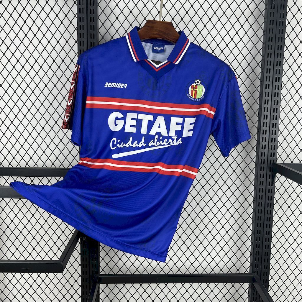 Getafe Club de Futbol 199899 Home Retro Jersey