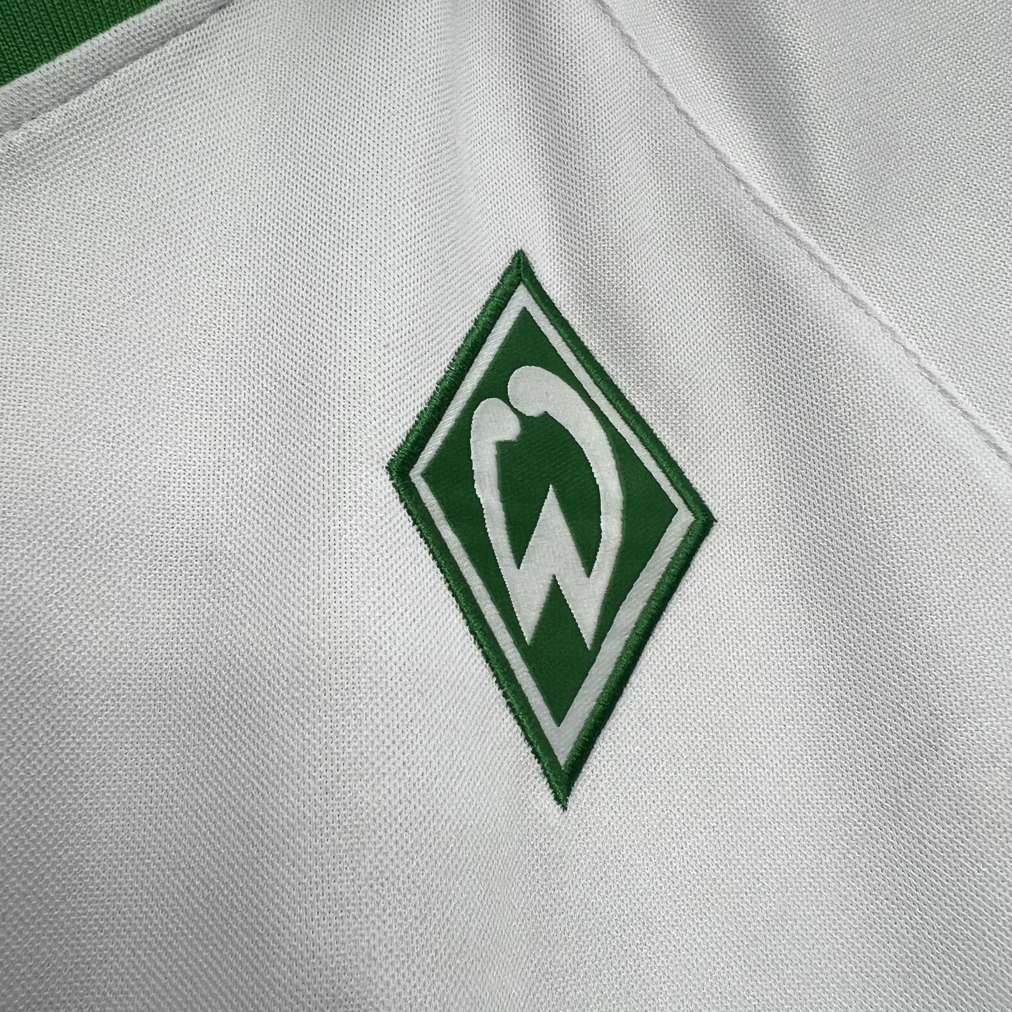 Werder Bremen 200102 Away Retro Jersey