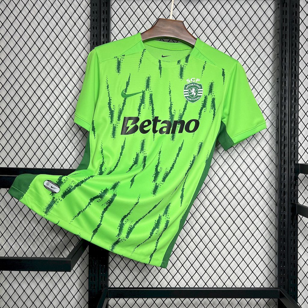 Sporting CP 202425 Third Away Jersey - Fronte