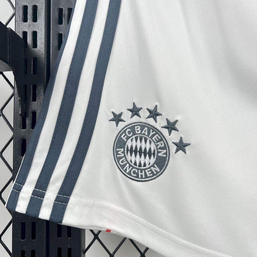 Bayern Munich 202526 Away Shorts