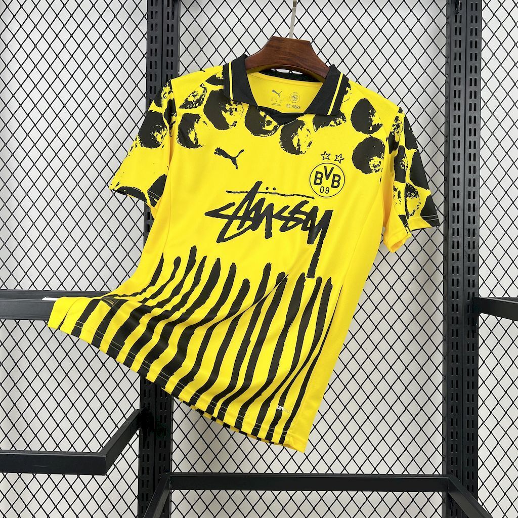Borussia Dortmund 202526Yellow Special Customized Jersey